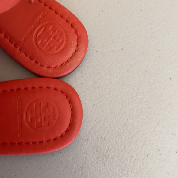 Tory Burch Logo Cutout Slingback Sandal Red Orange - Picture 7 of 12